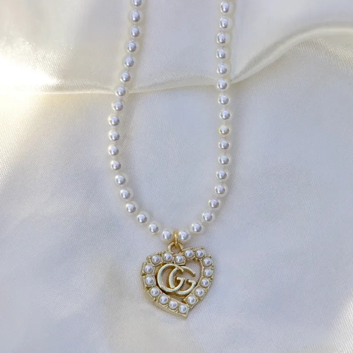 Necklaces Reluxe Vintage Gigi Pearls Heart Necklace