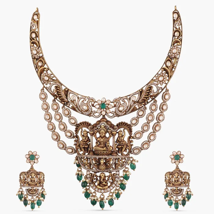 Necklaces SILVER Vaishnavi Moissanite Silver Hasli Necklace Set
