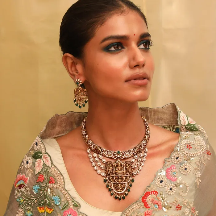 Necklaces SILVER Vaishnavi Moissanite Silver Hasli Necklace Set