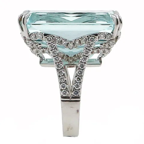 Rings Aquamarine and Diamond Fashion Ring Shop IDC estore