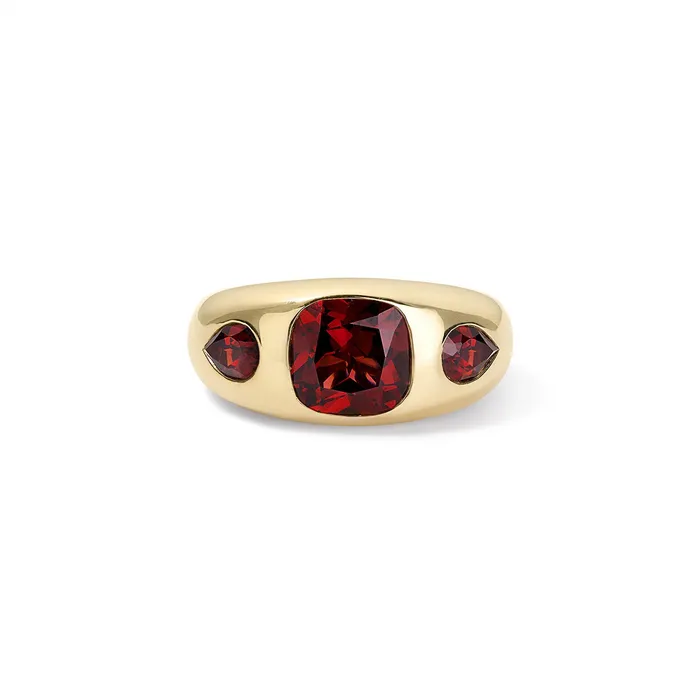 SG Fine Rings Garnet Trio Ring