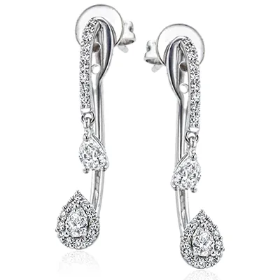 Simon G le4397 Earrings in 18k Gold with Diamonds International Diamond Center Earrings Simon G le4397 Earrings in 18k Gold with Diamonds International Diamond Center Earrings