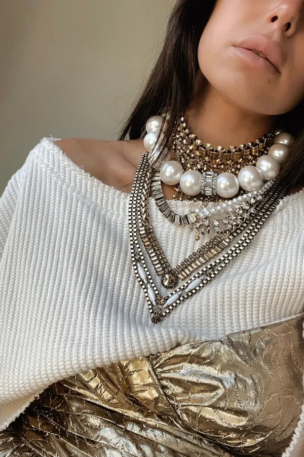Stella Necklace SEPTEMBER 2022 Necklaces Stella Necklace SEPTEMBER 2022 Necklaces