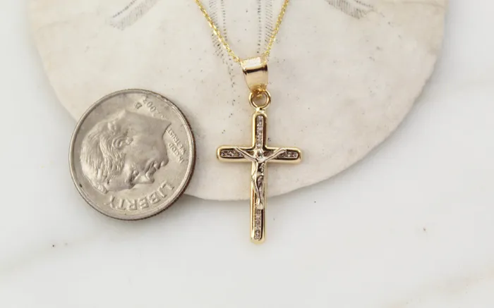TheLittleCatholic PreStyled Sets 14k Gold Crucifix